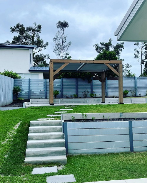 Gazebo and outdoor furniture assembly by Shaun - Assembly Magic.
